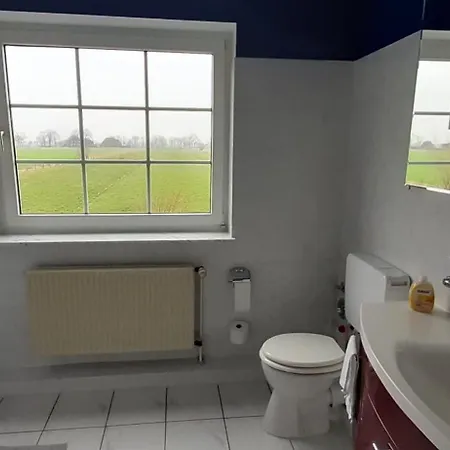 아파트 Luxuswohnung, 90 Qm, Balkon, Lage In Kollmar