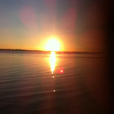 Luxuswohnung, 90 Qm, Balkon, Lage In Appartamento