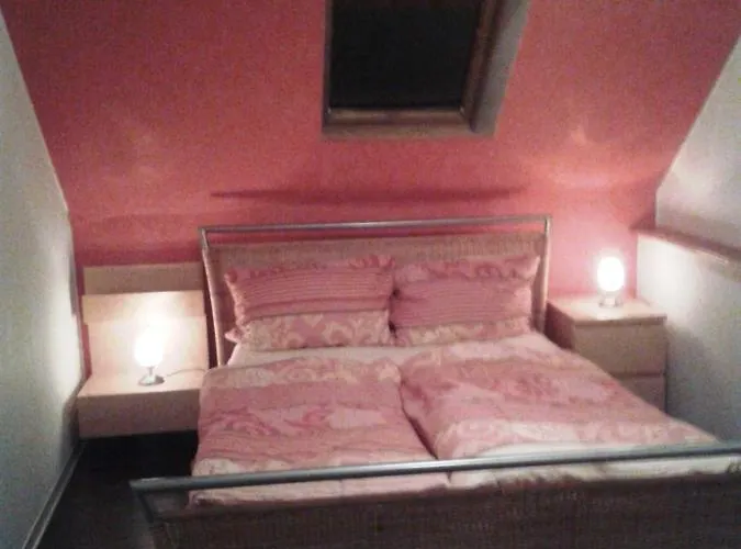 Luxuswohnung, 90 Qm, Balkon, Lage In Apartamento